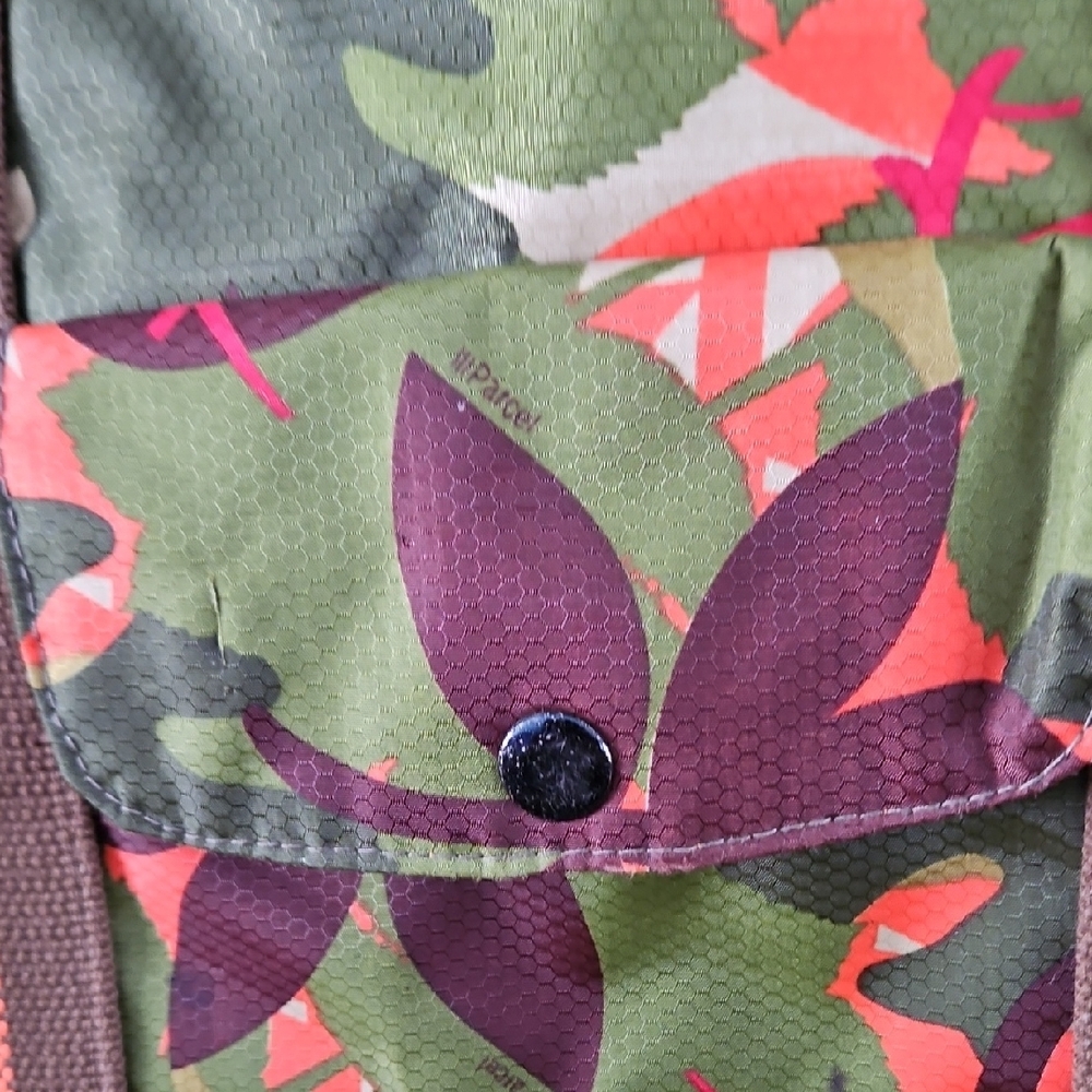 Parcel Multicolor Floral Tote Bag With Heavy Canvas Straps - Picture 3 of 7